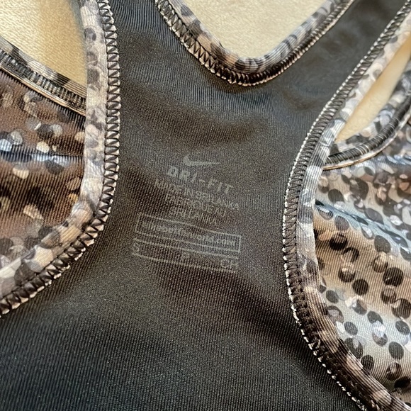 Small Grey/Black Printed Nike Sports Bra - Picture 6 of 6